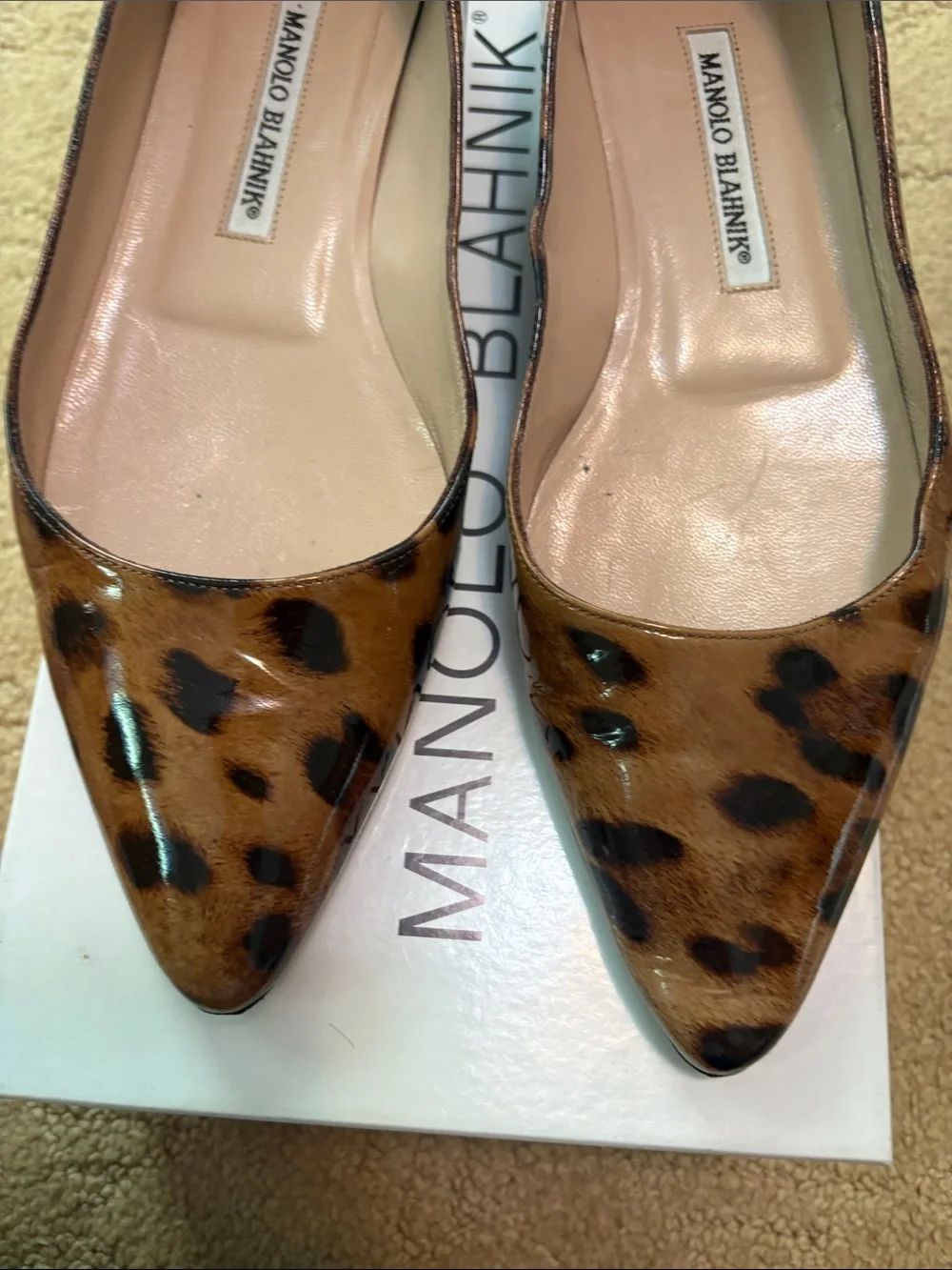 Manolo Blahnik Patent Leopard Flat Euro size 37.5 - Picture 3 of 7